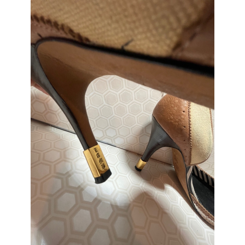 Women's L.A.M.B. Heels Beige & Brown size 9 - Picture 10 of 11
